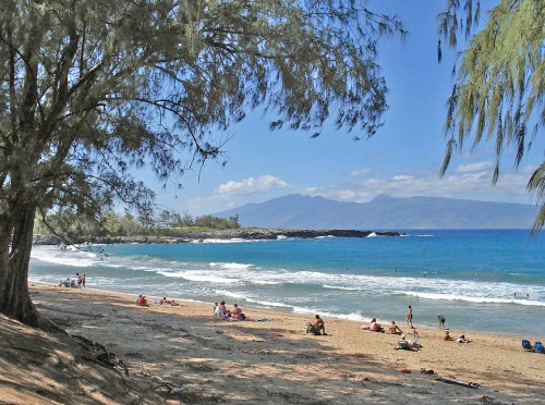 Fleming_Beach,_Maui