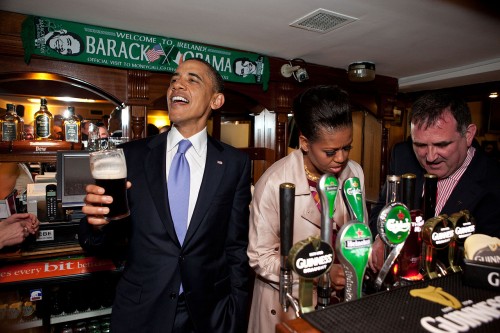 1280px-Barack_and_Michelle_Obama_in_Ollie_Hayes_Pub